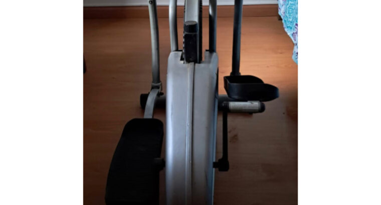 Elíptica. Máquina Para Deporte En Casa.