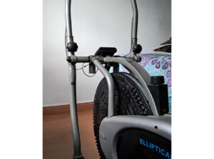 Elíptica. Máquina Para Deporte En Casa.