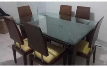 Comedor De 6 Puestos Con Bifé.