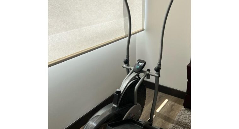 Elíptica. Maquina Para Deporte En Casa.