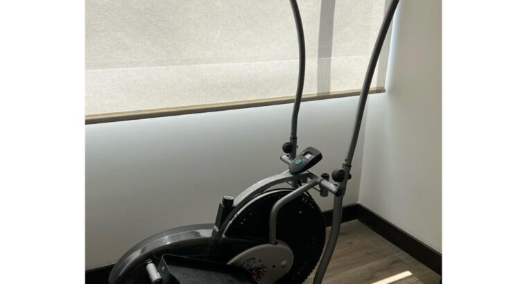 Elíptica. Maquina Para Deporte En Casa.