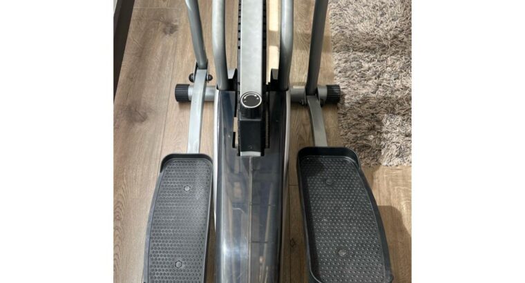 Elíptica. Maquina Para Deporte En Casa.