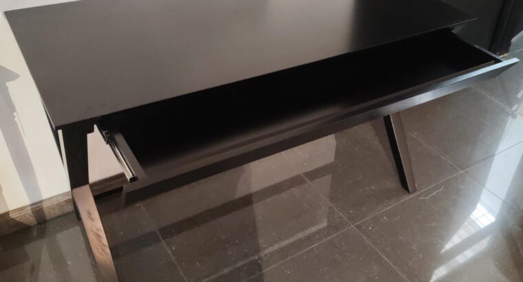 Escritorio Minimalista Diseño Recto Con Cajón.