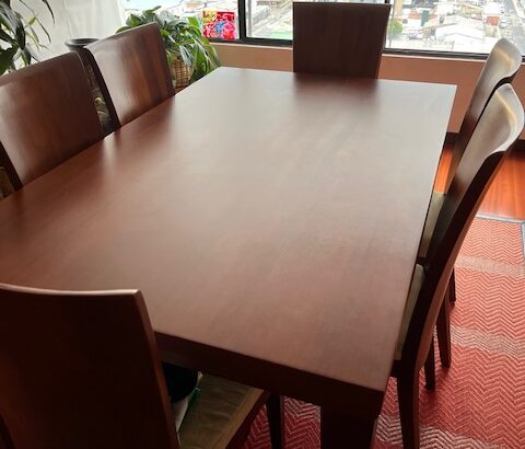 Comedor En Madera Maciza 6 Puestos.