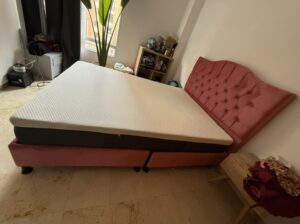 Cama Doble. Espaldar, Base Cama Y Colchón.