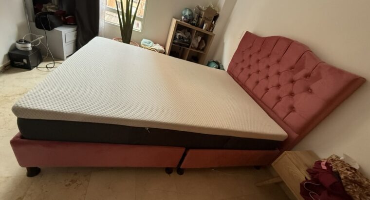 Cama Doble. Espaldar, Base Cama Y Colchón.