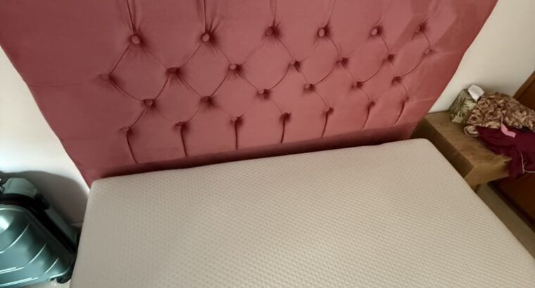 Cama Doble. Espaldar, Base Cama Y Colchón.