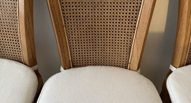 Sillas De Comedor (4 Unidades).