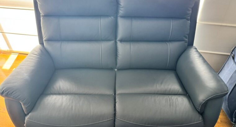 Sofá De 2 Puestos Reclinable Con Sistema Eléctrico