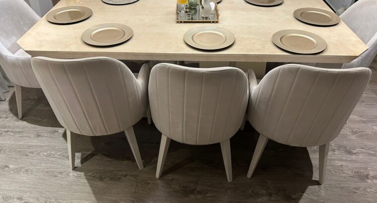 Comedor 8 Puestos Marmolizado Beige Estilo Moderno