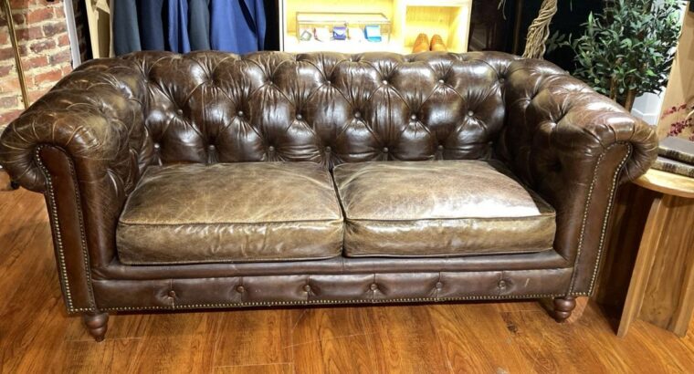 Sofá De 2 Puestos Chesterfield En Cuero Color Miel