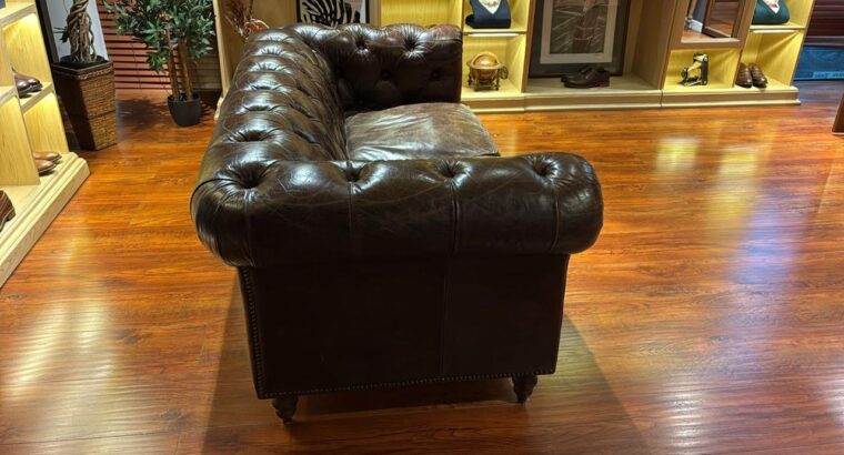 Sofá De 2 Puestos Chesterfield En Cuero Color Miel