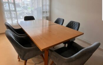 Comedor De 6 Puestos Mesa En Madera Y 6 Sillas