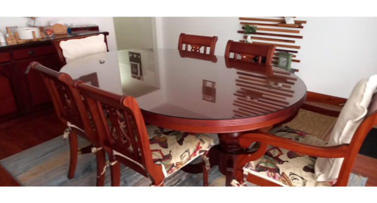 Comedor De 6 Puestos Estilo Clásico.