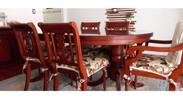 Comedor De 6 Puestos Estilo Clásico.