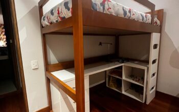 Camarote (Mueble Suizo) Con Colchón Y Escritorio.
