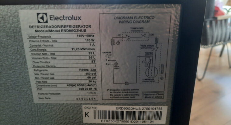Nevera Electrolux Minibar.