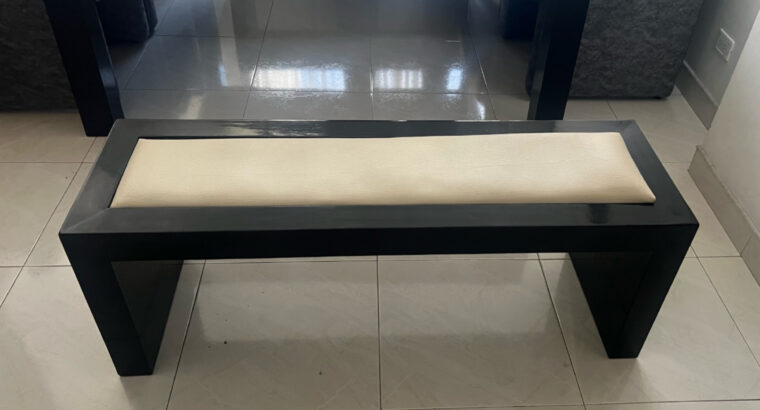 Comedor De 8 Puestos Con Tapizado Nuevo.