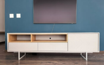 Mueble De TV O Bifé Tipo Credenza