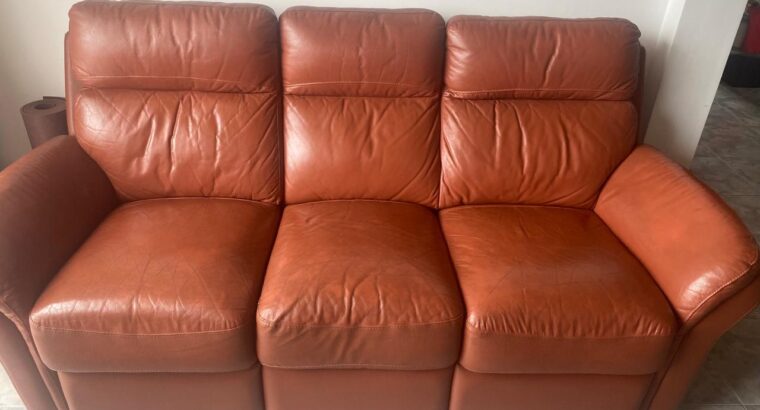 Sofá Reclinable De 3 Puestos Color Café