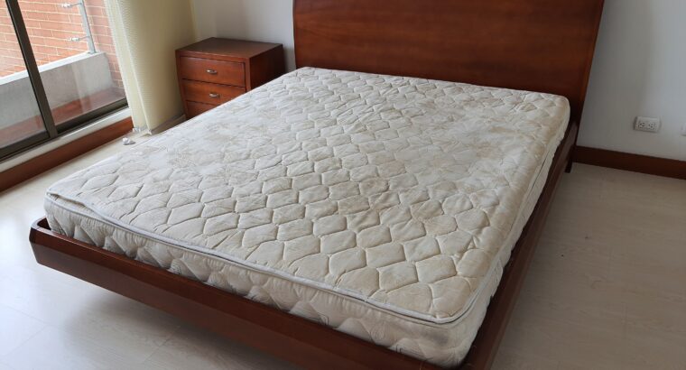 Cama Queen En Madera