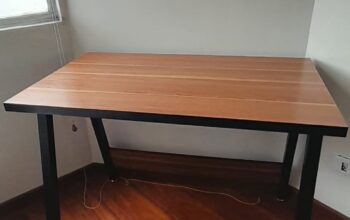Escritorio Con Cajonero – Excelente Estado