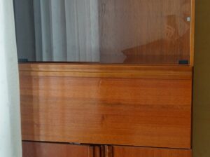 Biblioteca Con Mesa Abatible