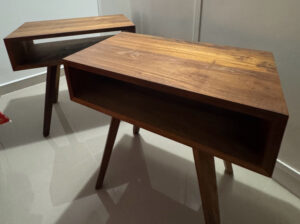 2 Mesas De Noche En Madera Estilo Contemporáneo