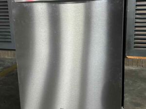 Máquina Lavaplatos Whirlpool 75 Piezas