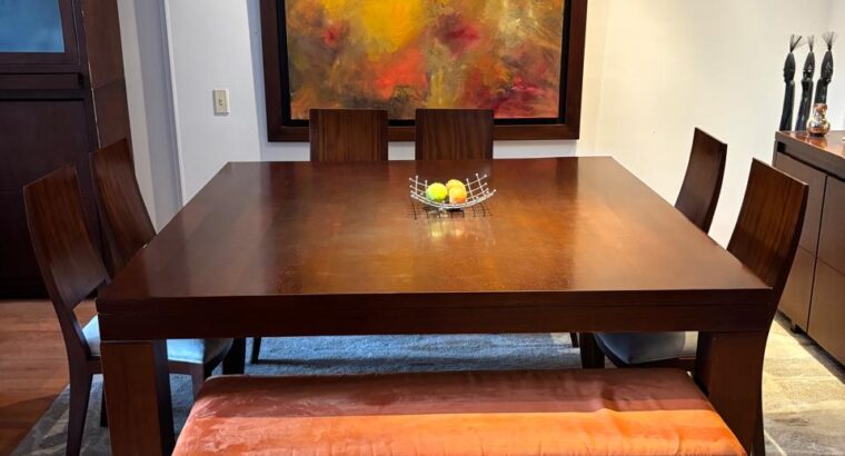 Comedor De 8 Puestos En Madera De Caoba