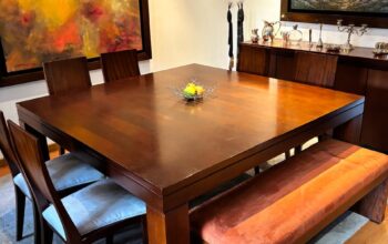 Comedor De 8 Puestos En Madera De Caoba