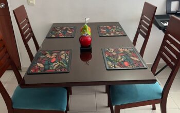 Comedor En Madera De 4 Puestos