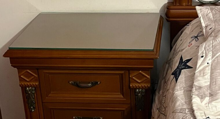 Muebles De Alcoba Queen En Perfecto Estado