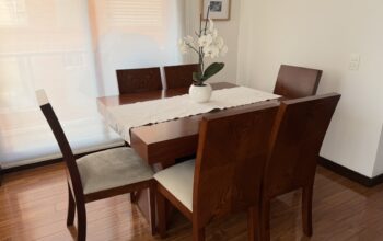 Comedor En Madera Mesa Extensible Y 6 Sillas