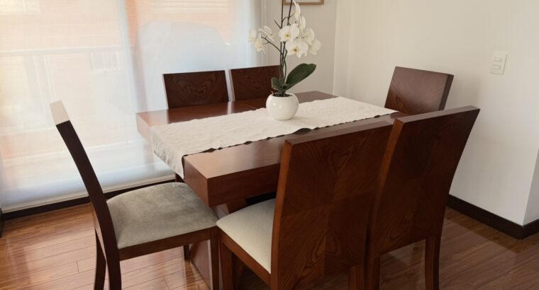 Comedor En Madera Mesa Extensible Y 6 Sillas