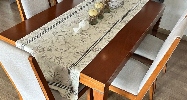 Comedor De 6 Puestos En Madera