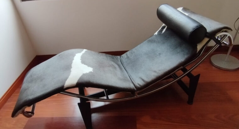 Chaise Lounge Le Corbusier
