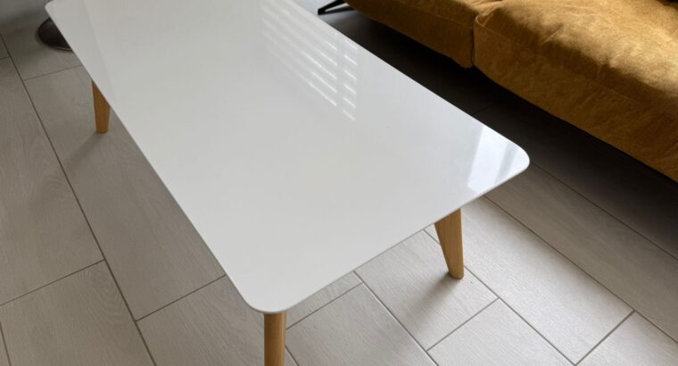 Mesa De Centro Tugó