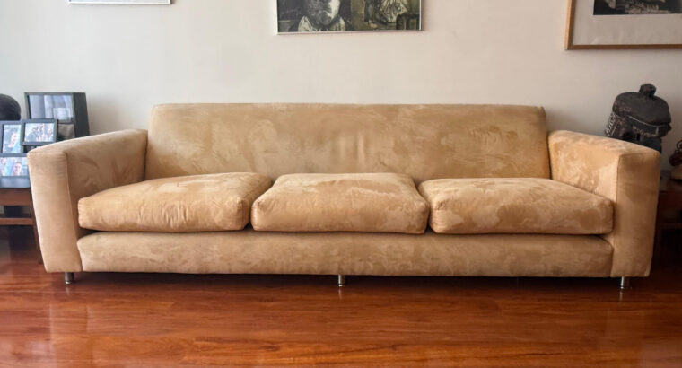 Sofá De 4 Puestos Color Mostaza