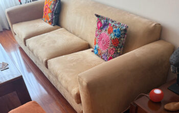 Sofá De 4 Puestos Color Mostaza