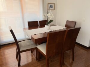 Comedor En Madera Mesa Extensible Y 6 Sillas