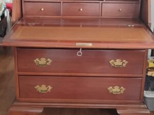 Mueble Secreter En Madera