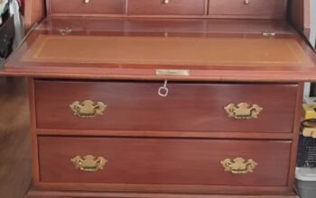 Mueble Secreter En Madera