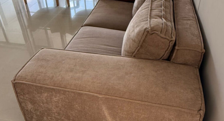 Sofá De 3 Puestos Color Café