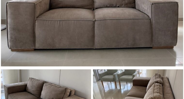 Sofá De 3 Puestos Color Café
