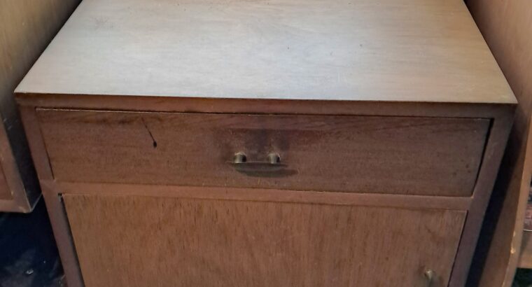 Juego De Alcoba Cama Doble, Mesitas y Colchón