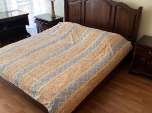 Juego De Alcoba Con Cama Queen