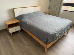 Juego De Alcoba Con Cama Queen