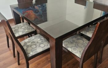 Juego De Comedor De 8 Puestos Con Bifé