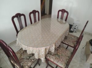 Juego De Comedor De 6 Puestos Con Bifé